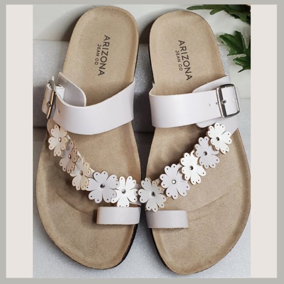 Arizona Jean Company Shoes - Arizona Flower Sandals in White Size 7.5